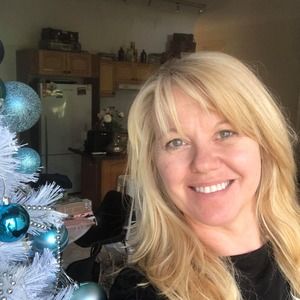 Meet your Posher, Jenni